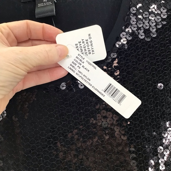 AUGUST SILK Sequined Short Sleeve Scoop Neck Top NWT Size Petite Small - Picture 6 of 8